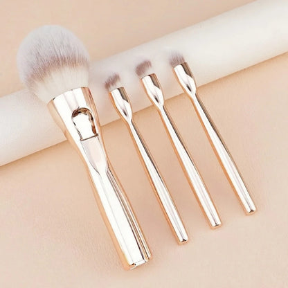 SnapBrush™The Makeup Brush That Finally Fixed My Makeup Bag